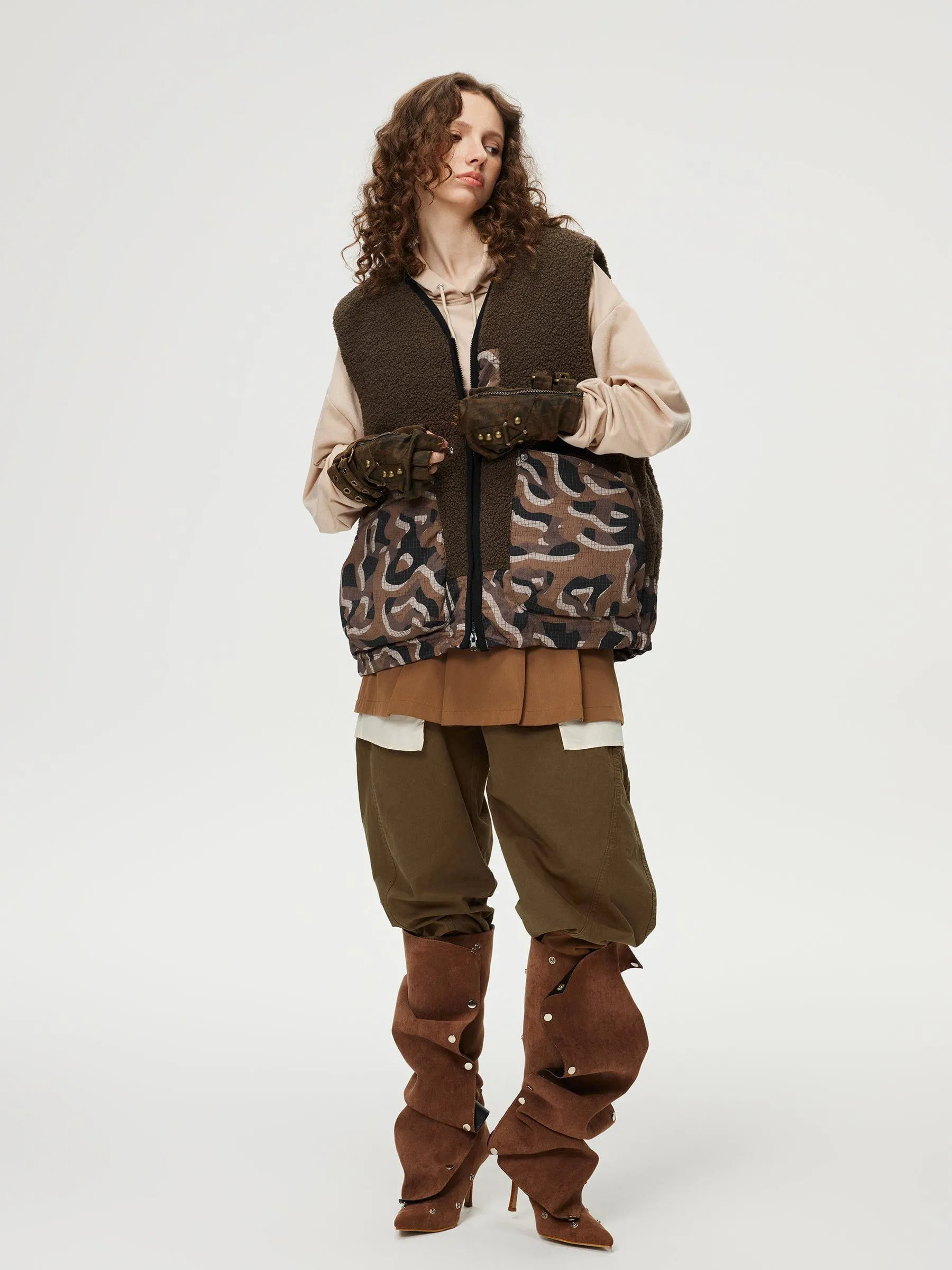 Aelfric Eden Coffee Camouflage Down Vest