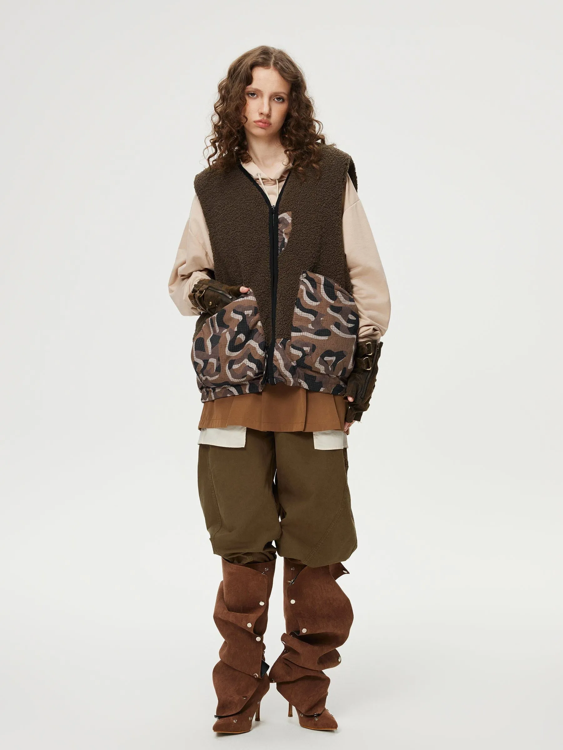 Aelfric Eden Coffee Camouflage Down Vest